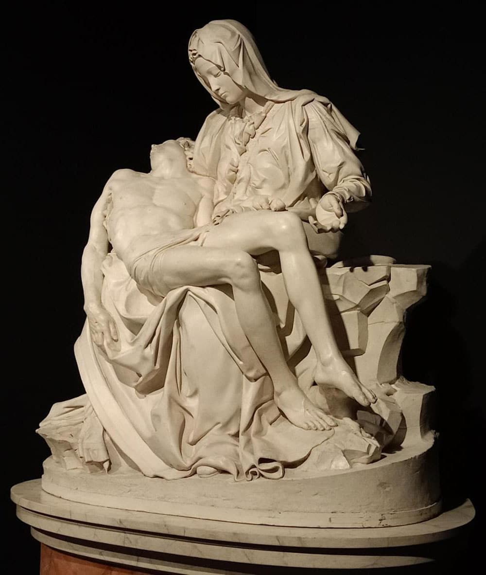 La pietà di Michelangelo. Il calco. Dalla Basilica Vaticana ad Alba