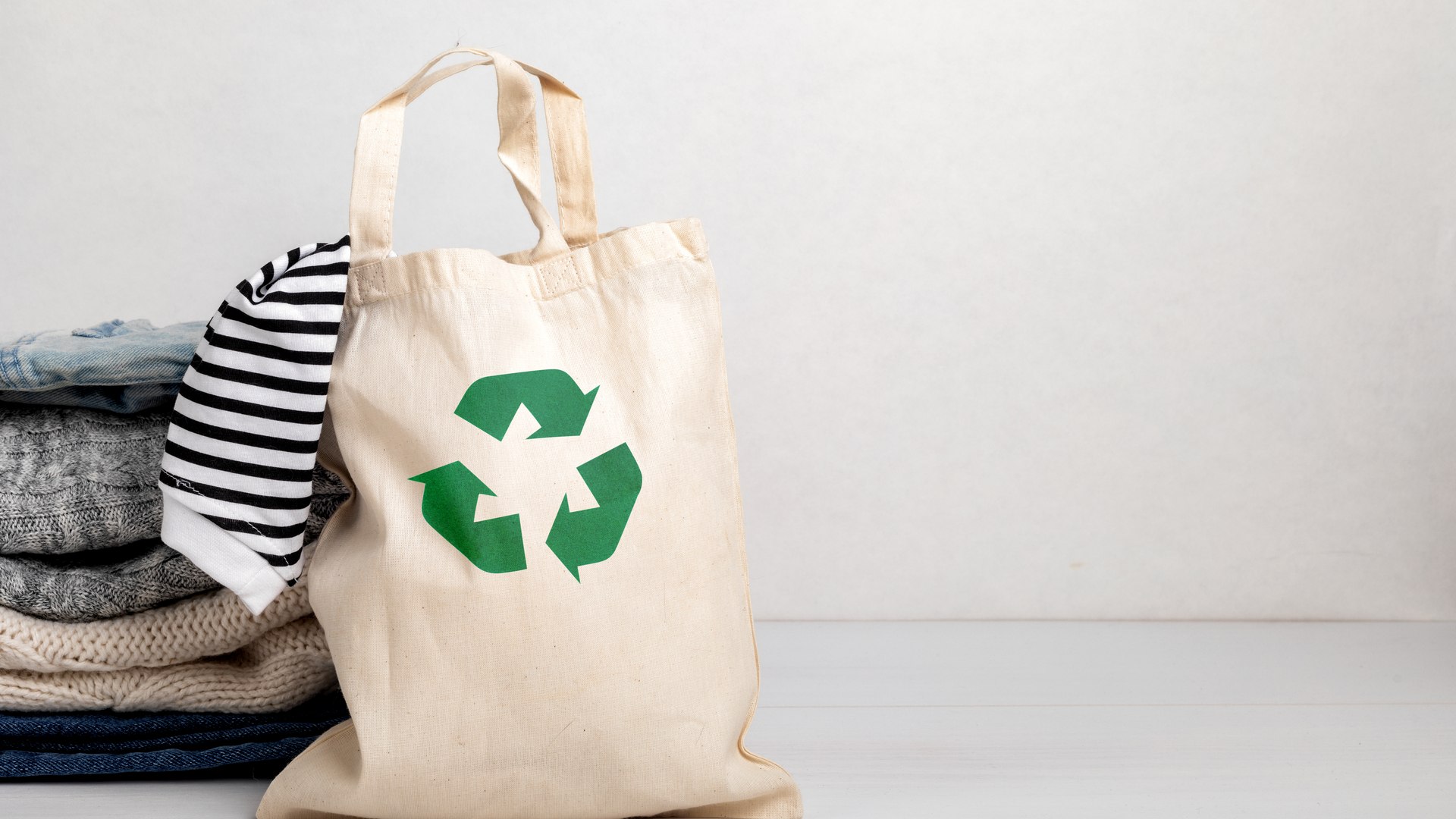 COMMENT VOUS HABILLEZ-VOUS ? Changement de saison – une journée pour une garde-robe responsable